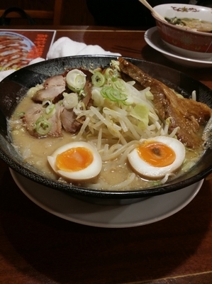 「完熟元気味噌ラーメン 大盛1070円」@ラーメン あすなろ 小山店の写真