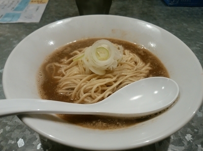 「中華そば(並盛・150g)600円」@らぁめん家 有坂の写真