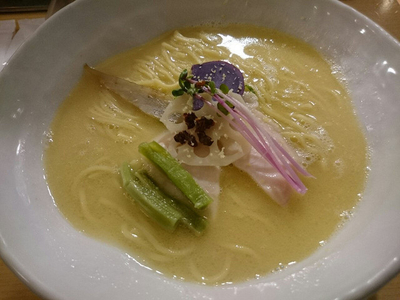 「鶏白湯SOBA 並」@銀座 篝 銀座エチカ店の写真