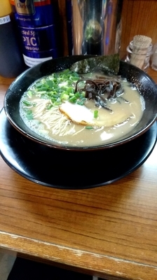 「ラーメン ハリガネ」@博多長浜らーめん ぼたんの写真