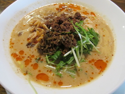 「担担麺（１辛）　「830円」」@四川担担麺 阿吽 湯島店の写真