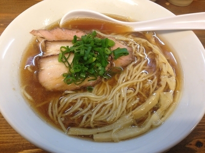 「プレミアム醤油そば「12/29限定120食」」@くじら食堂の写真