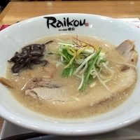 豚骨しょうゆ（７６０円）