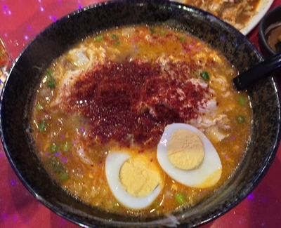 「挽肉と玉子のピリ辛ニンニクラーメン＋玉子（￥700＋￥80）」@麺飯食堂 龍の写真
