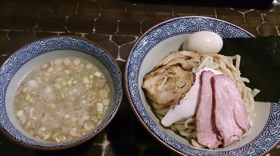 「龍介つけそば(中、300g) + 釜焼豚 +味玉」@特級鶏蕎麦 龍介の写真