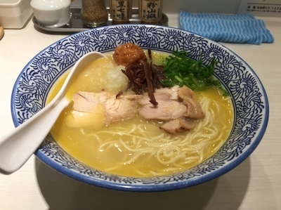 「濃厚鶏白湯そば・白」@濃厚京鶏白湯 めんや美鶴の写真