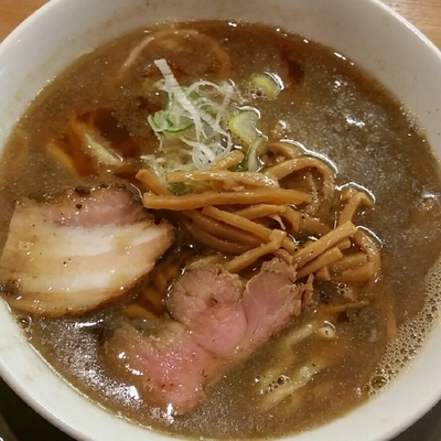 「喜多方らーめん（煮干し）８２０円」@麺や 七彩 八丁堀店の写真