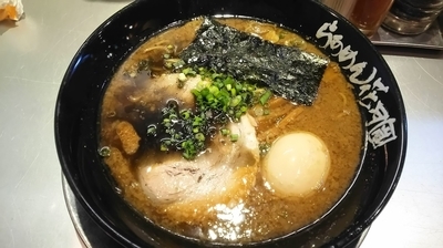 「嵐げんこつらあめんBLACK」@らあめん花月嵐 成増店の写真