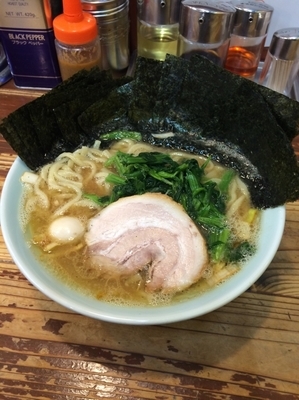 「醤油ラーメン＋海苔ダブル」@壱六家 大森店の写真