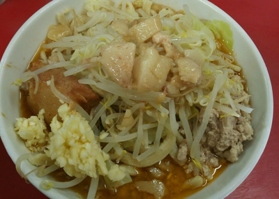「[限定]スパイシー肉たまラーメン　ミニ　750円」@蓮爾 登戸店の写真