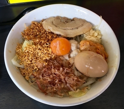 「まぜそば800円+味玉100円」@ハングリーピッグの写真