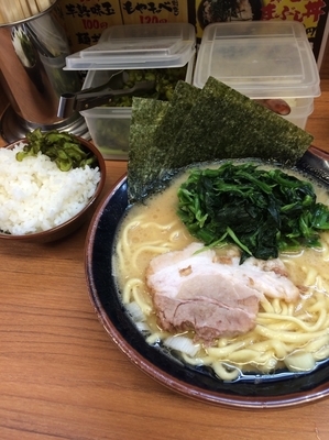 「ラーメン ほうれん草」@横濱家系ラーメン 馬場壱家 風の陣の写真