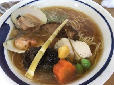 「新春黄金ラーメン2016 IN 活蛤バター (￥1500)」@MENYA 食い味の道有楽の写真
