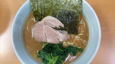 「ラーメン￥650  ライス無料」@横浜らーめん 武蔵家 綾瀬店の写真