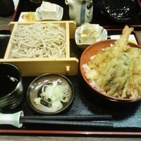 天丼とおそばのセット９００円