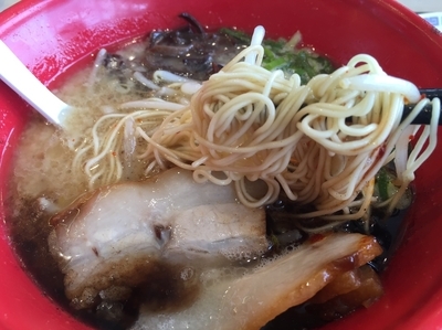 「赤丸 新味 ＋替え玉」@RAMEN EXPRESS 博多一風堂 三井アウトレットパーク木更津店の写真