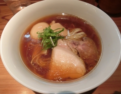 「醬油味玉」@らぁめん鴇の写真