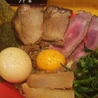 牛まぜそばぜんぶのせ