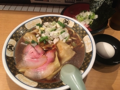 「特製すごい煮干しラーメン」@すごい煮干ラーメン凪 新宿ゴールデン街店 別館の写真