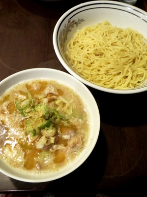 「塩もつつけめん750円」@ラーメン 八千代亭の写真