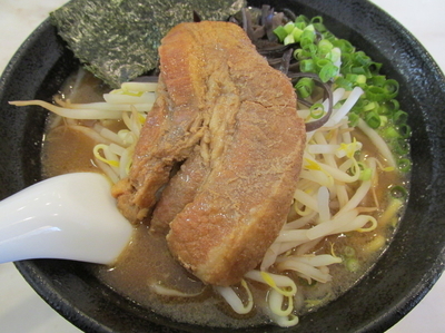 「こってり豚そば　「730円」」@らぁめん雅知の写真