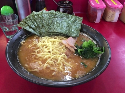 「らーめん　大盛　堅め　のり増し」@杉田家 千葉祐光店の写真