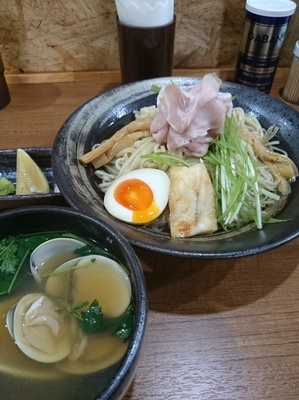 「海鮮つけそば（大） 880円」@寿製麺よしかわ 川越店の写真