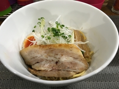 「汁なし醤油(中)／¥650」@麺丼Dining 夢者の写真