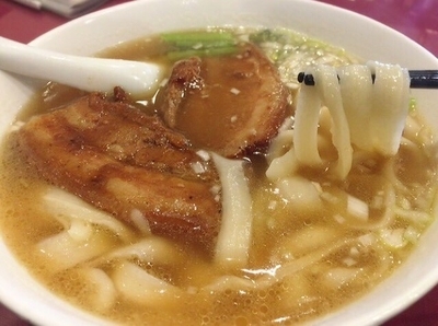 「牛バラ削麺(980円)」@四川料理 京華樓 別館の写真