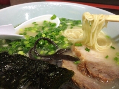 「ラーメン(650円)」@博多ばってんラーメンの写真