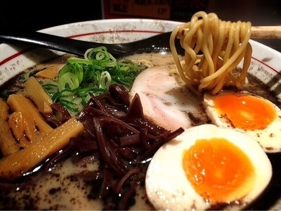 「熊本ラーメン(830円)」@元祖熊本黒拉麺 清正 ヨドバシ横浜店の写真