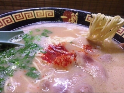 「天然とんこつラーメン(790円)」@一蘭 新橋店の写真