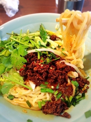 「怪味麻辣まぜそば¥780」@餃子 麺 空海 浜松町店の写真