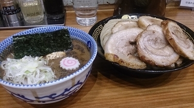 「つけチャーシュー（並）+味玉」@中華蕎麦うゑずの写真