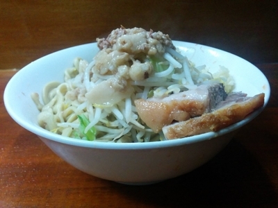 「ラーメン(ニンニク・アブラ)700円」@蓮爾 新町一丁目店の写真