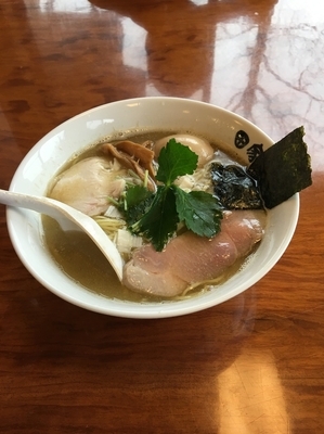 「塩煮干しそば 750円 味玉100円」@中華そば 田家 本店の写真