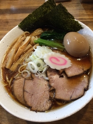 「特製中華そば（中盛り・1000円）」@BASSOの写真