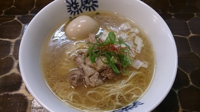 「【限定】牛ソバ+味玉」@特級鶏蕎麦 龍介の写真