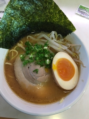 「北海道白味噌ラーメン380円」@はま寿司 三鷹北野店の写真