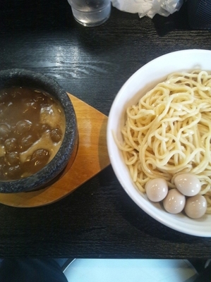 「濃厚焼き干しつけ麺(うずらトッピング)」@あっ晴れノ山は高らか!! 緒川店の写真