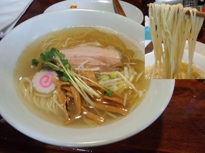 「ふくろう はまぐり×煮干し中華そば塩880円」@麺酒処 ふくろうの写真