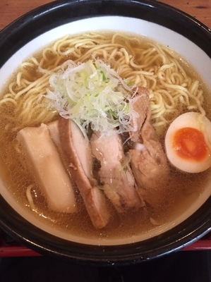 「温かい肉中華（大盛り）」@肉そば家 笑梟の写真