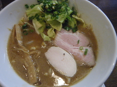 「濃厚魚介豚骨800円」@麺.SUZUKiの写真