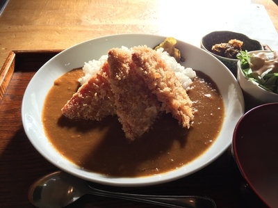 「沖縄スパムカツカレー（日替わり沖縄カレー）」@沖縄料理 ぶがりの～しの写真