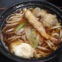 鍋焼きうどん　（500円）