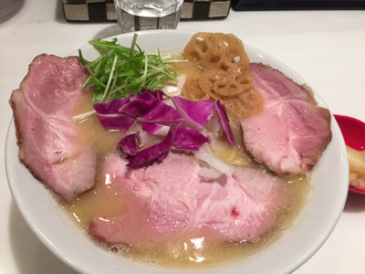 「【限定】特製・鶏と鯛の濃厚ラーメン」@麺や 彩～iro～の写真