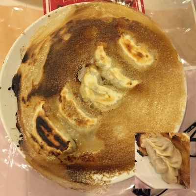 「菜肉煎餃（5個）　野菜と肉入り焼き餃子」@食事処 蒼の写真