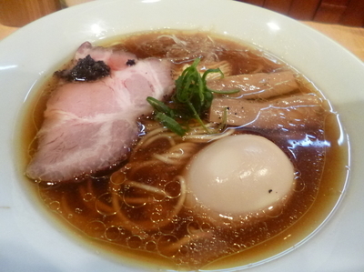 「味玉醤油そば　黒トリュフの香り」@Japanese Soba Noodles 蔦の写真