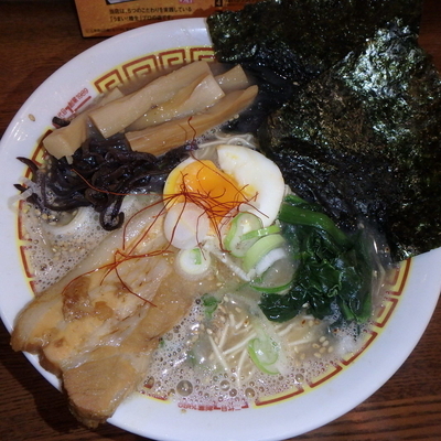 「ラーメンおめでたい(790円)大盛無料他」@おめでたいの写真