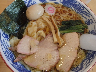 「ワンタン麺(840円)、味玉(100円)」@白河手打中華そば 法隆の写真